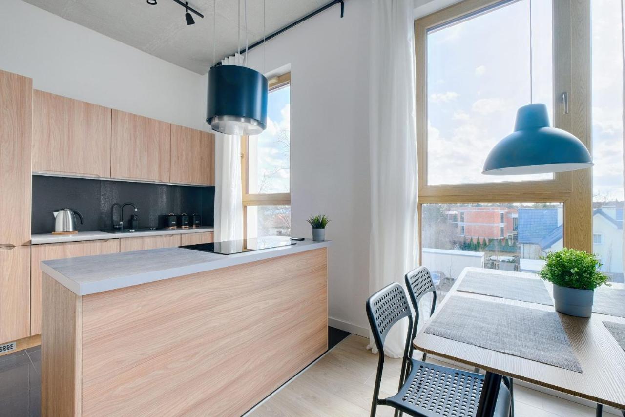 Apartamenty Patriotow 303 Варшава Экстерьер фото